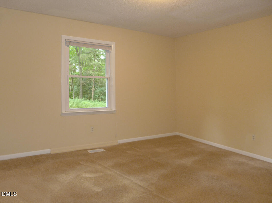119 Pine Street Property Photo 6