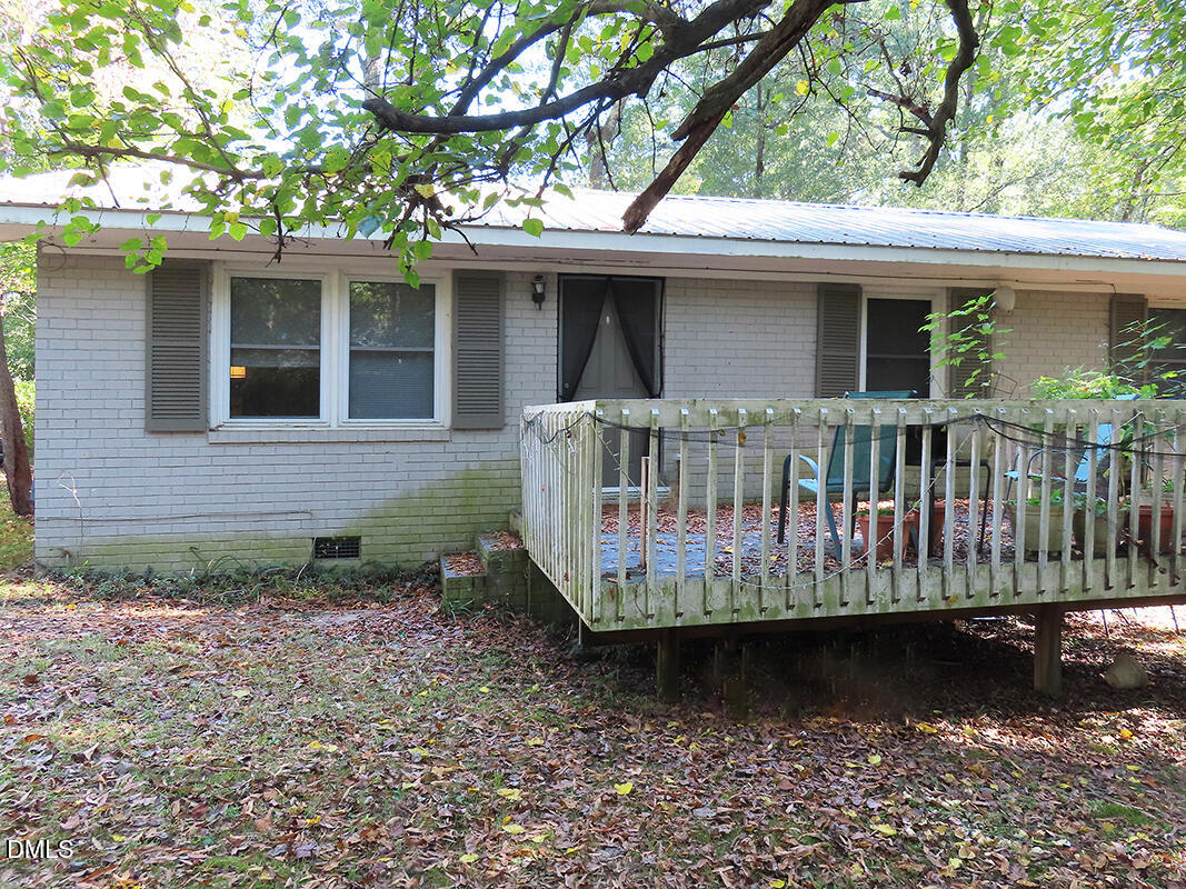 119 Pine Street Property Photo 9