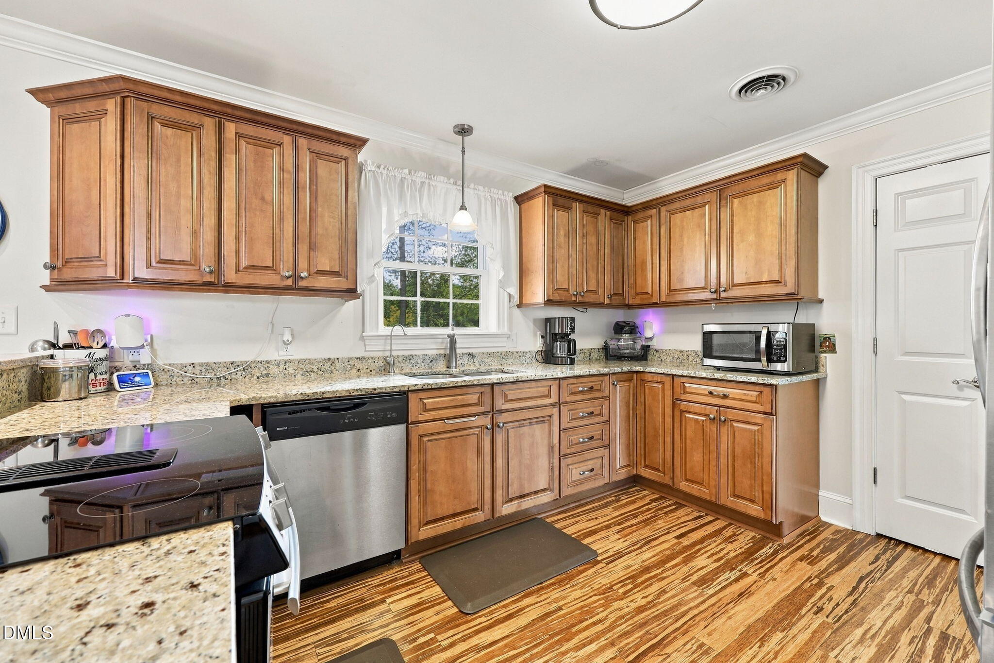 127 Dickinson Road Property Photo 18