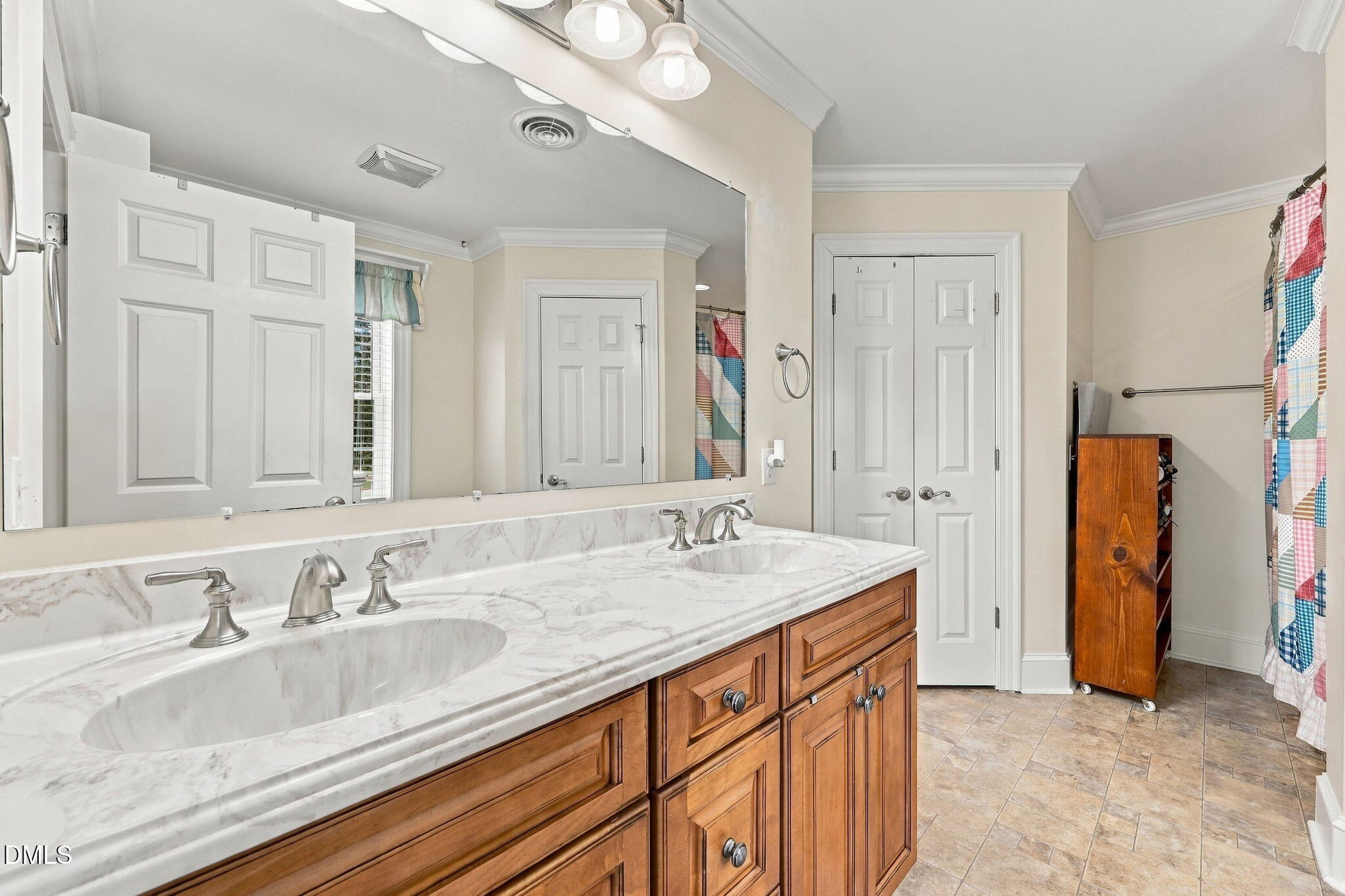 127 Dickinson Road Property Photo 28