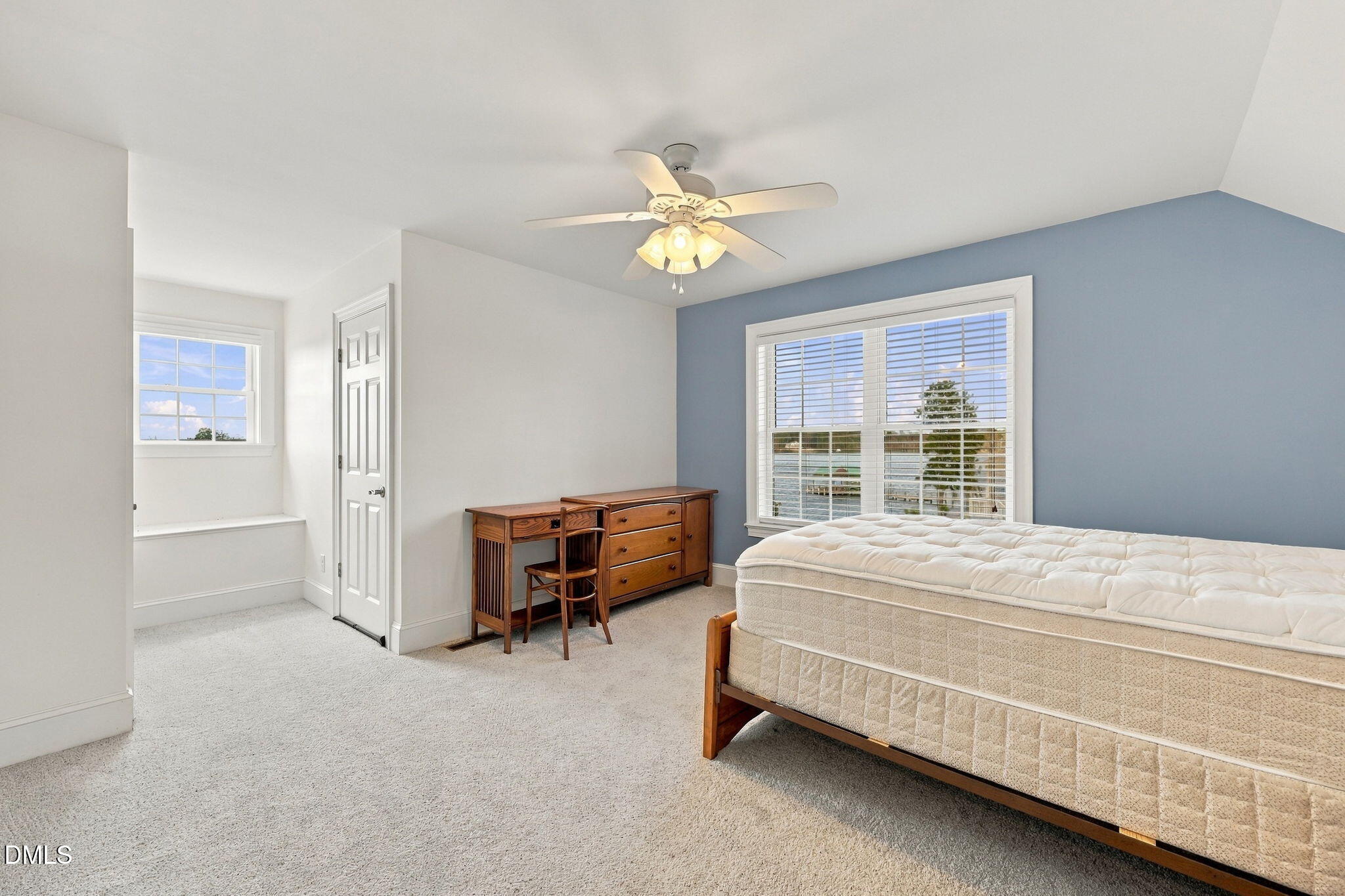 127 Dickinson Road Property Photo 29