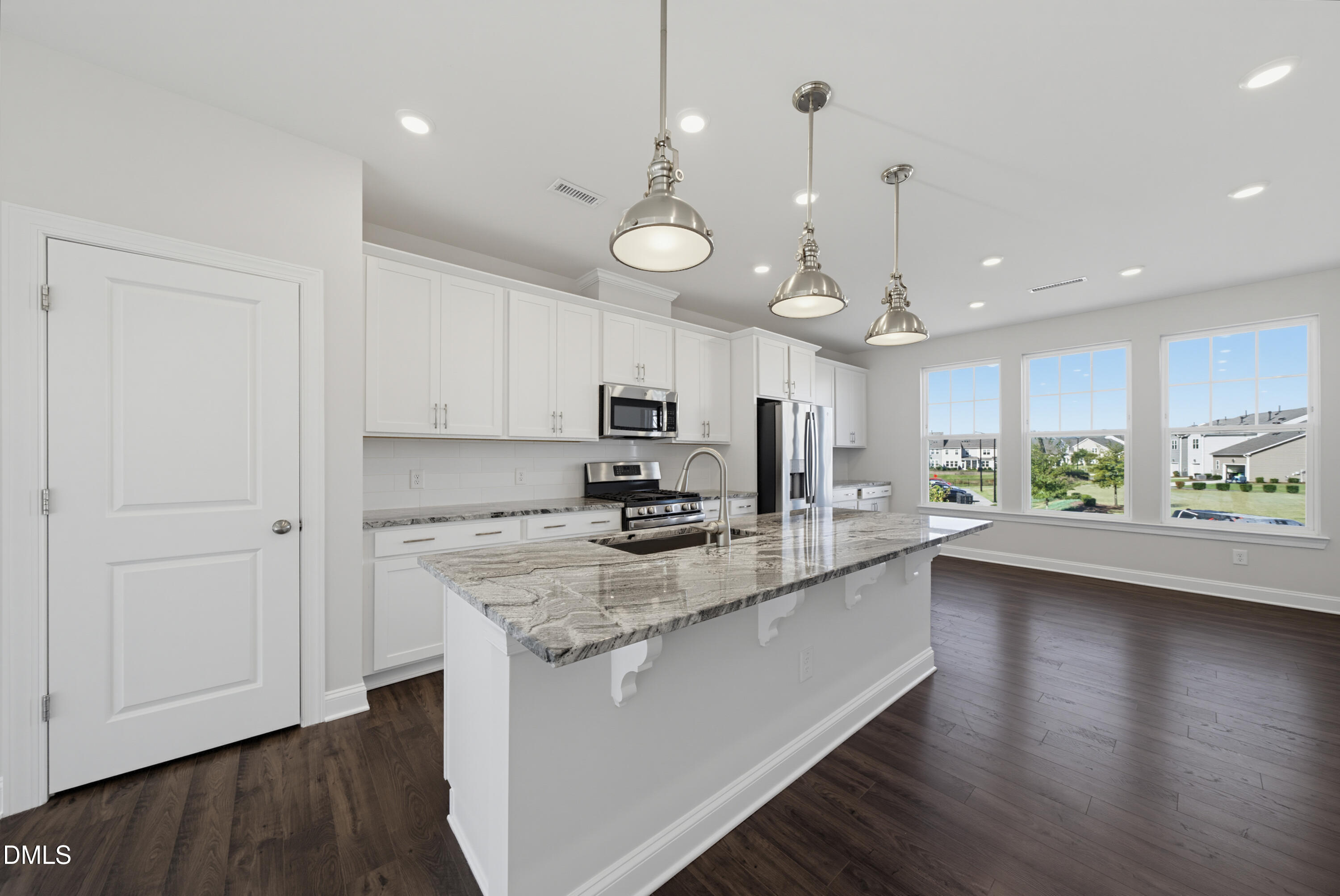 1211 Falling Rock Place Property Photo 6