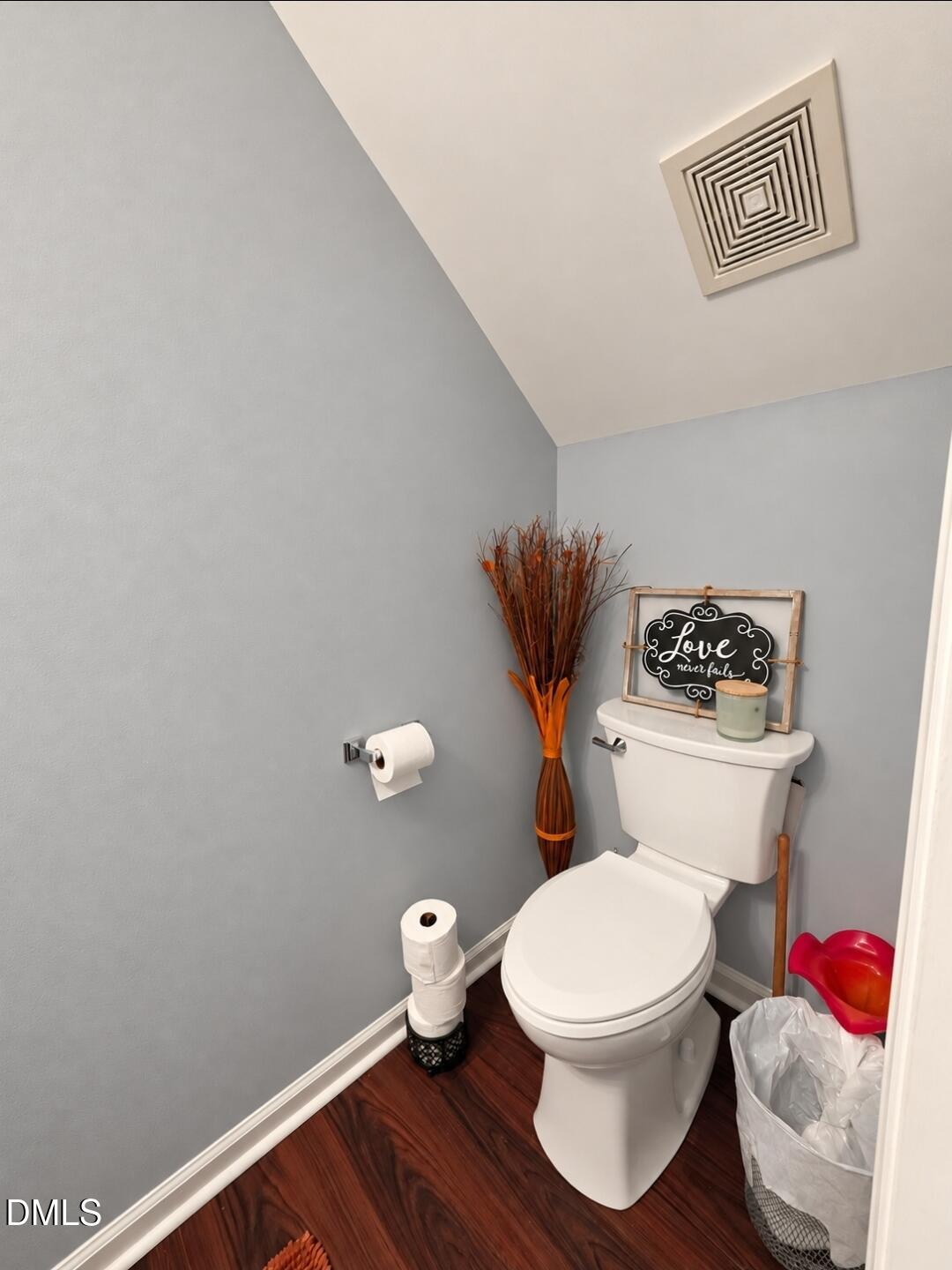 205 Spinel Lane Property Photo 10