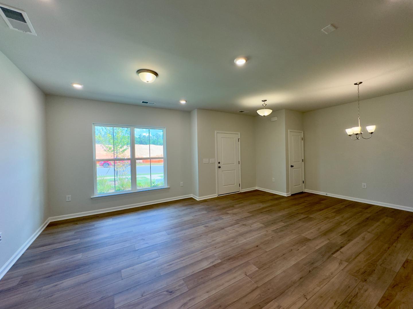 228 Abbots Mill Drive Property Photo 10