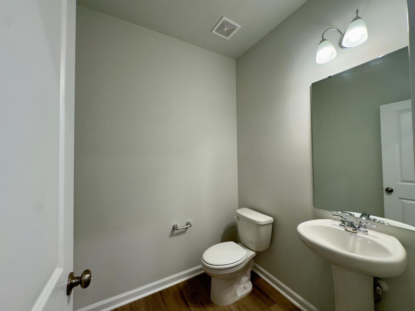 228 Abbots Mill Drive Property Photo 16