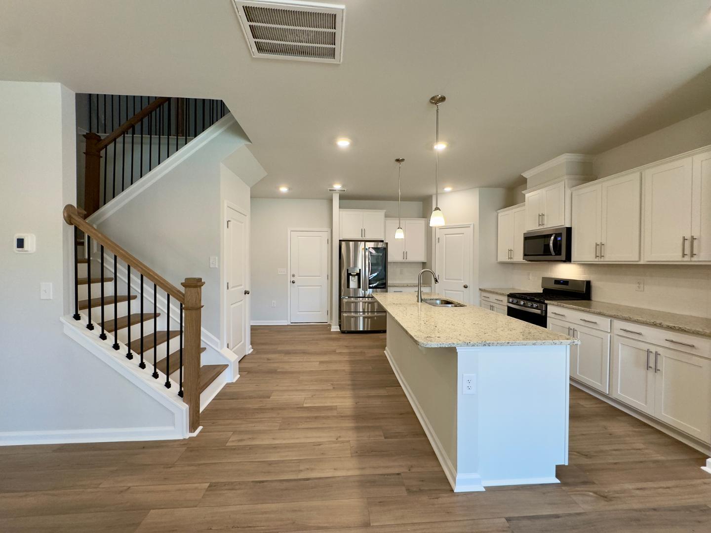 228 Abbots Mill Drive Property Photo 17