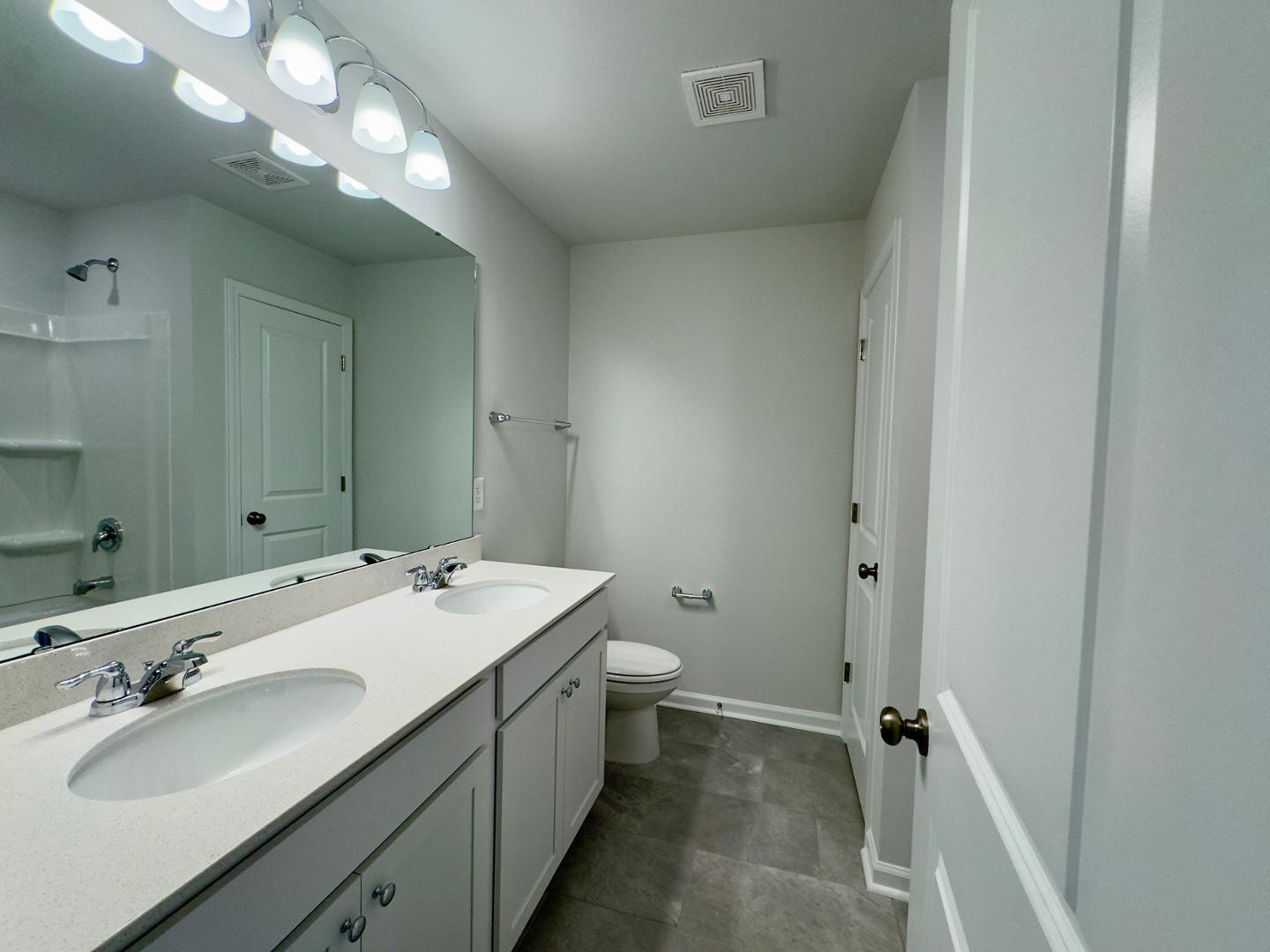 228 Abbots Mill Drive Property Photo 26