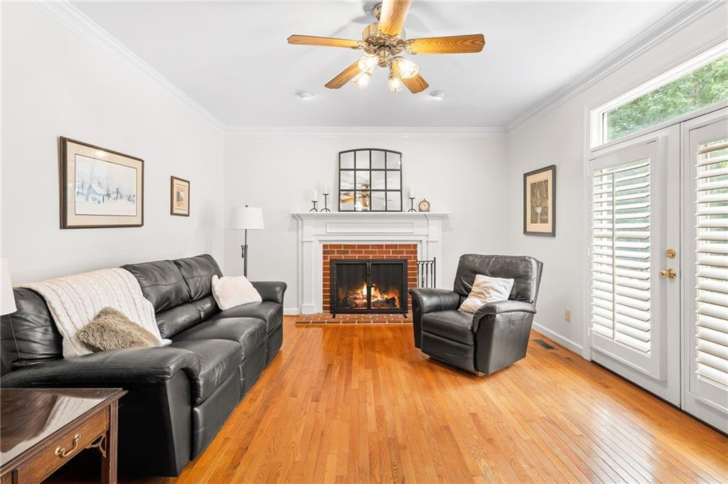 1308 Fawndale Drive Property Photo 12
