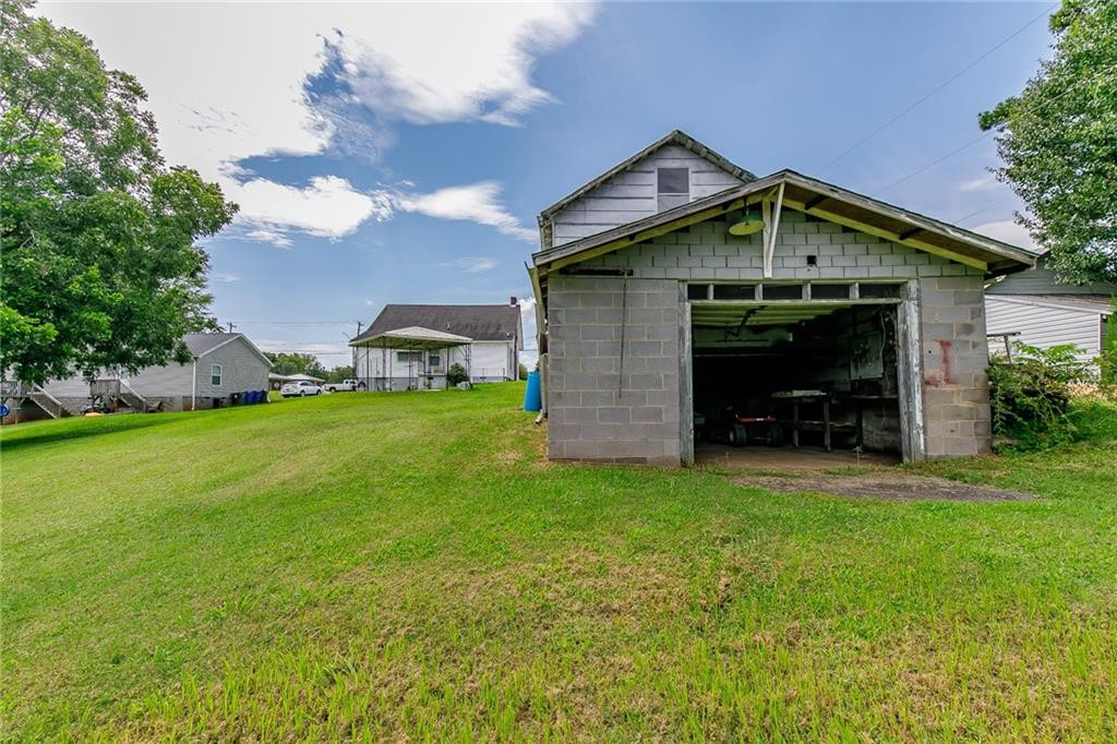 4470 S Nc Highway 62 Property Photo 3