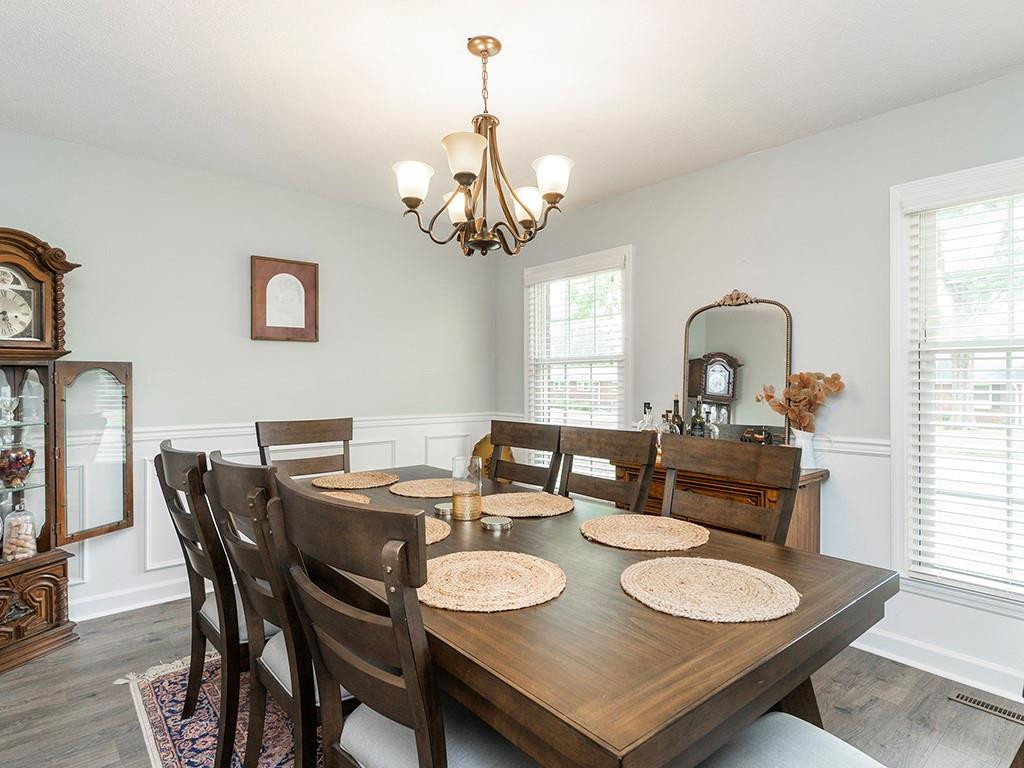526 Johnson Avenue Property Photo 15