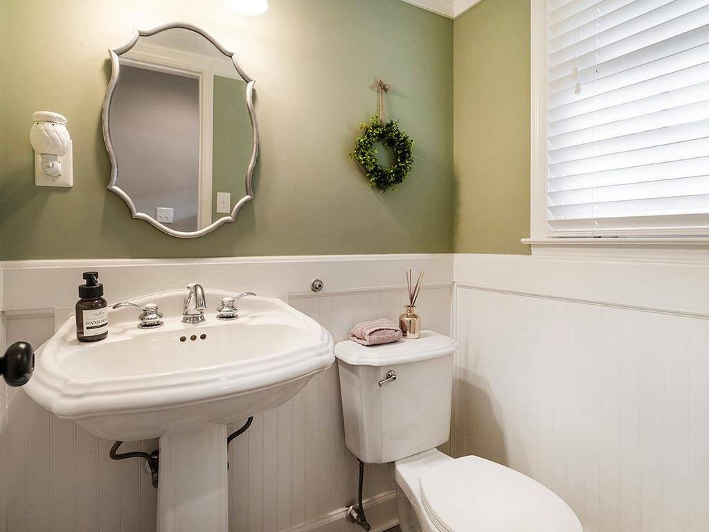 526 Johnson Avenue Property Photo 29