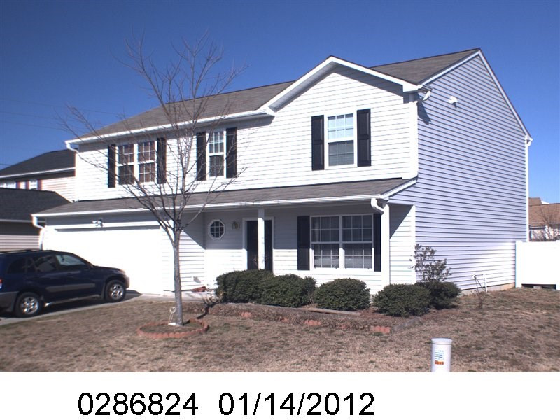 4005 Springfield Creek Drive Property Photo 1