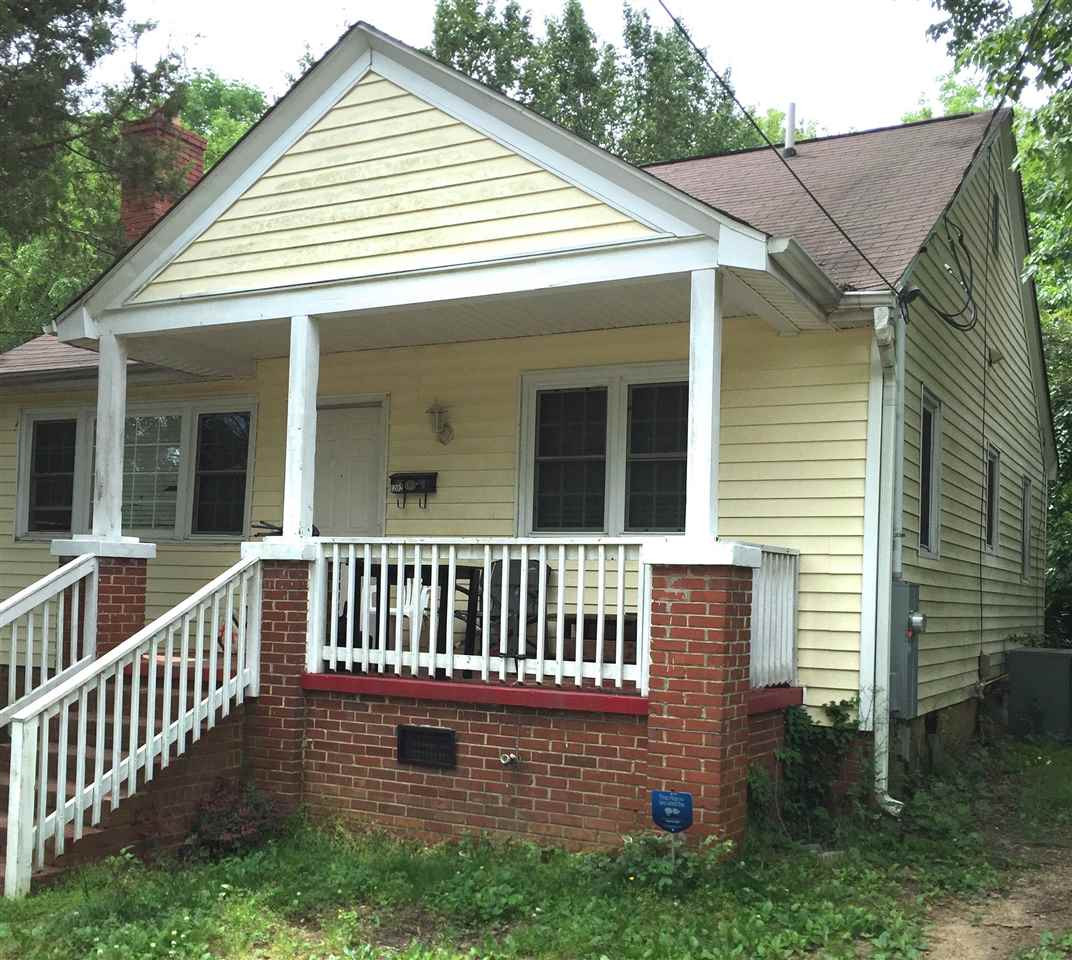 1202 E Martin Street Property Photo 1