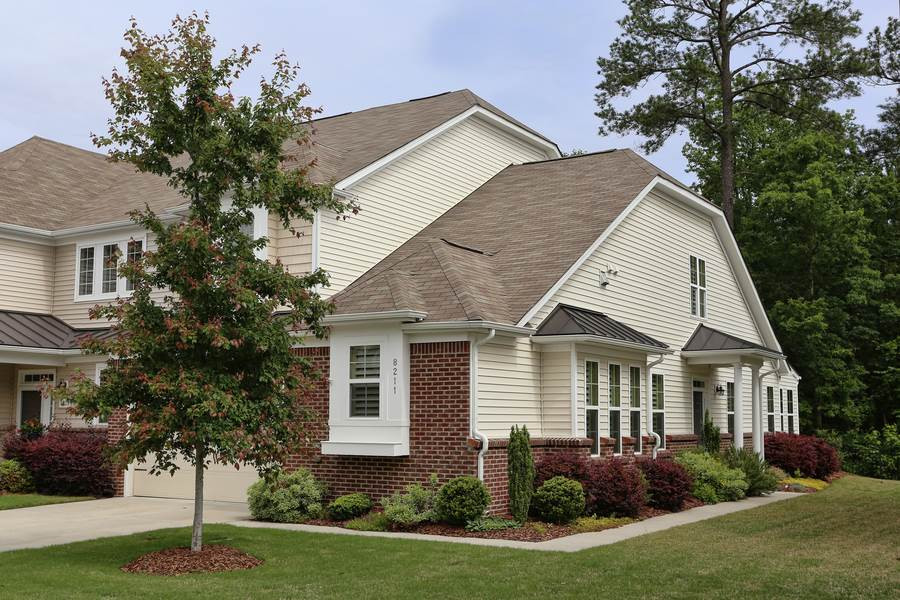 8211 Yaxley Hall Drive Property Photo 1