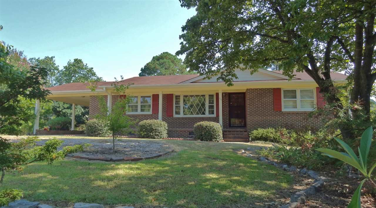 216 Hickory Drive Property Photo 1