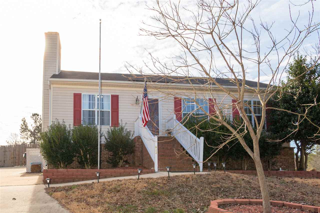 902 Hollins Court Property Photo 1