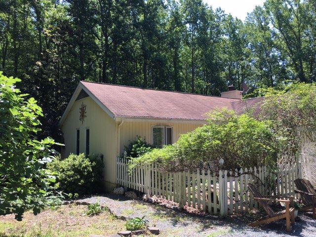 105 Autumn Lane Property Photo 1