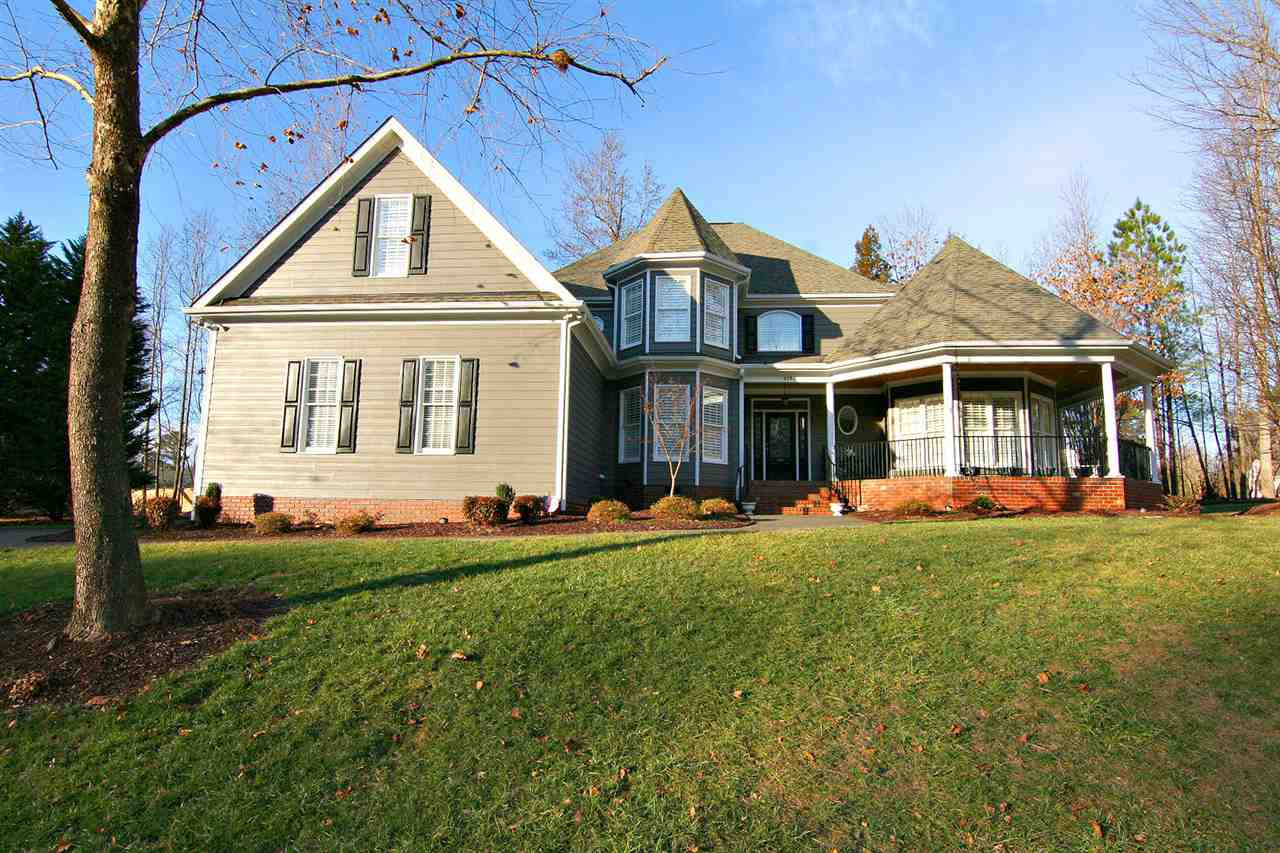 2700 Penfold Lane Property Photo 1