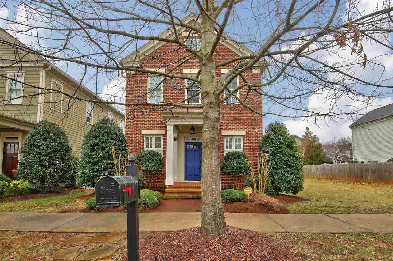 108 Della Street Property Photo 1