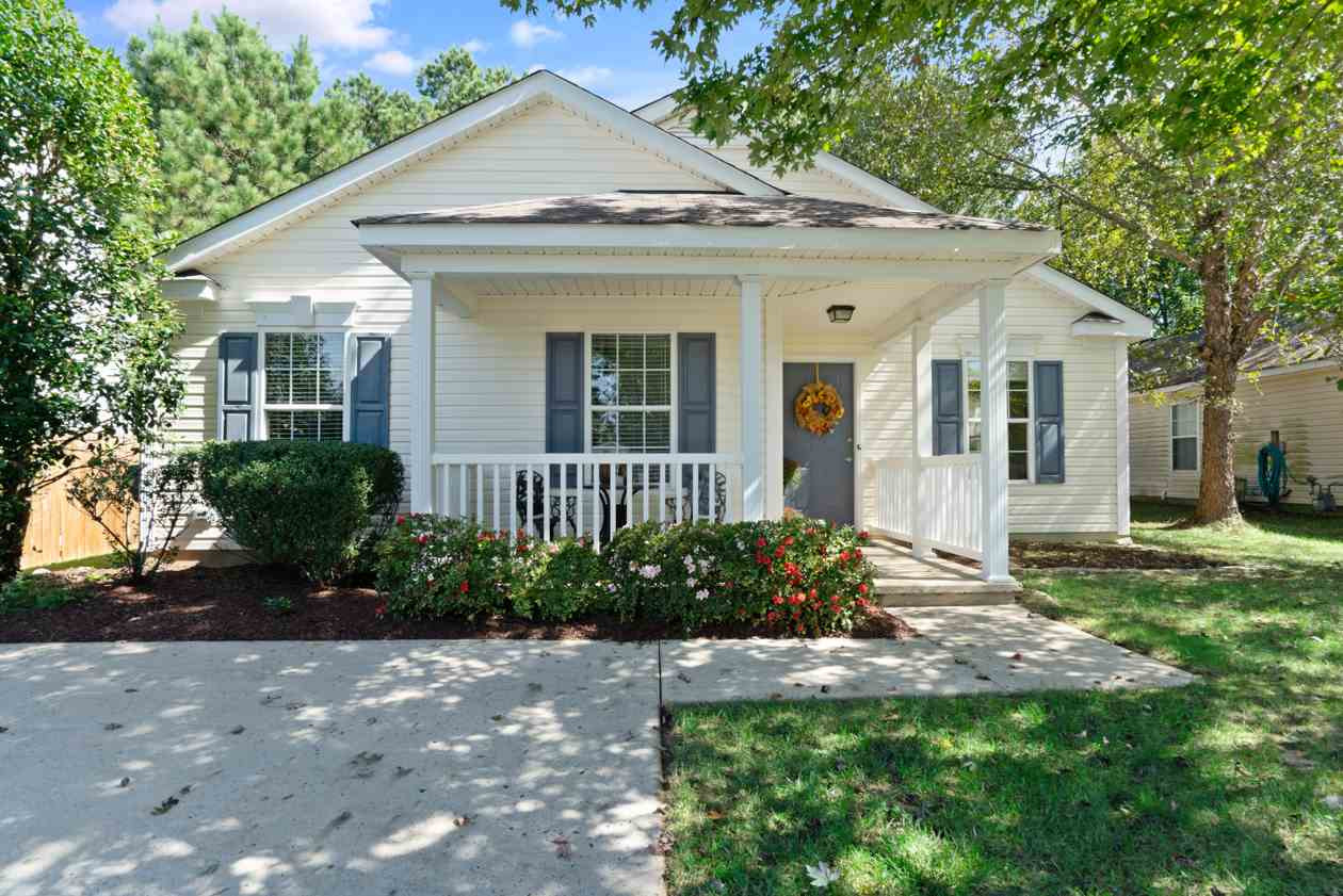 105 Homestead Park Drive Property Photo 1