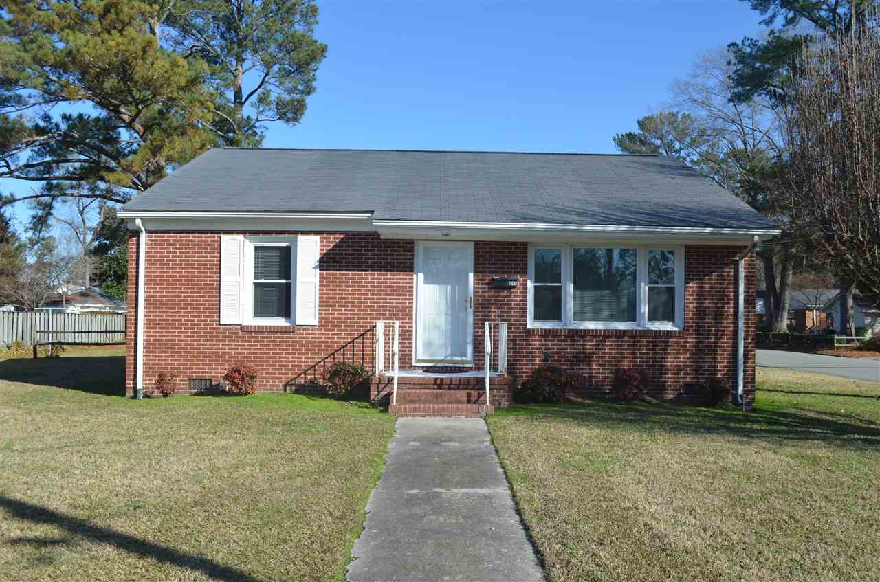 211 E Pelham Street Property Photo 1