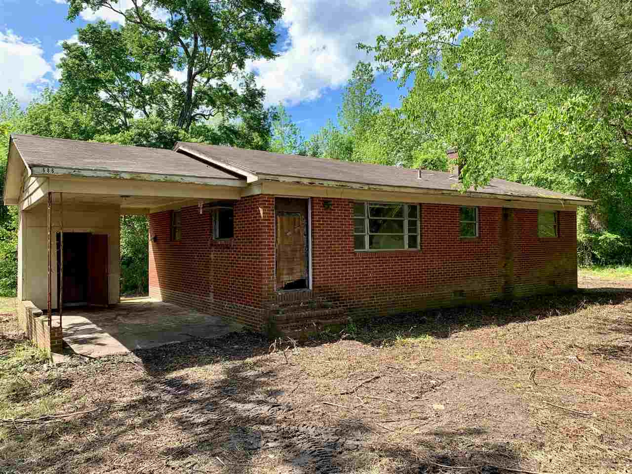 686 Rock Mill Road Property Photo 1