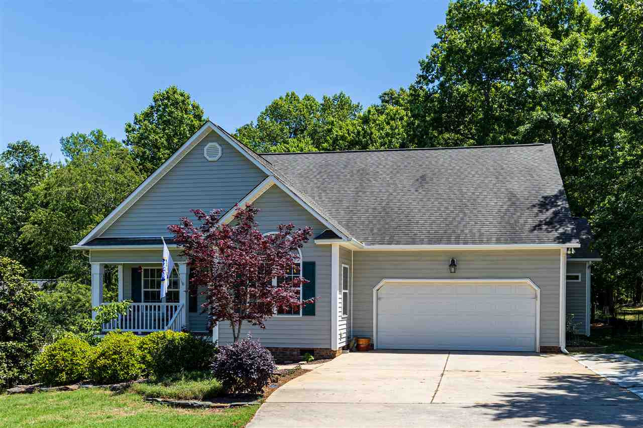 40 Bayliner Court Property Photo 1