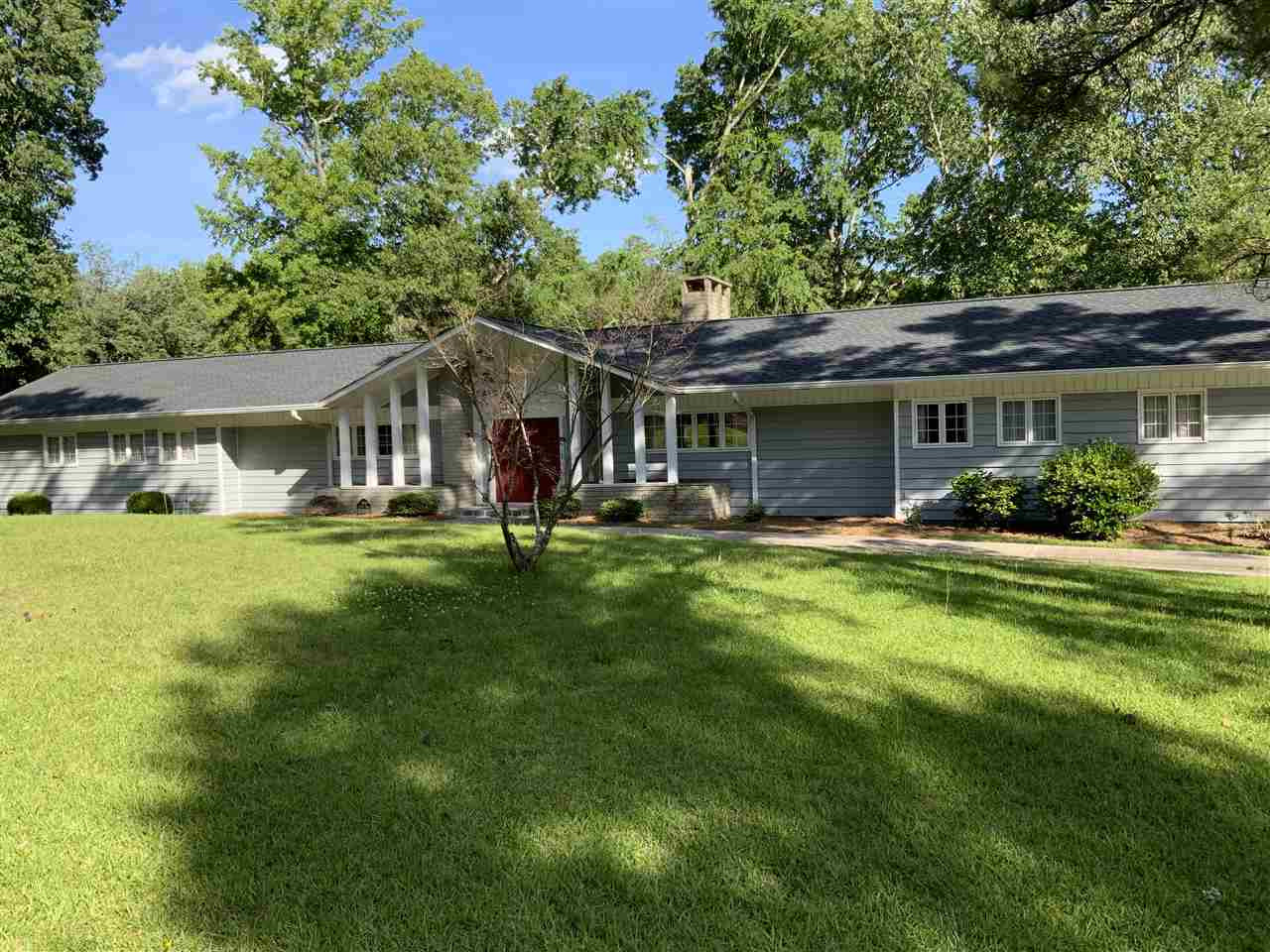 2001 Coleman Place Property Photo 1