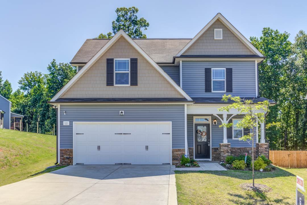 321 Lanier Place Property Photo 1
