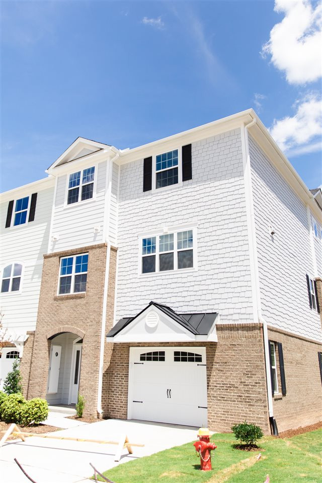 1709 Gathering Park Circle # 12 Property Photo 1