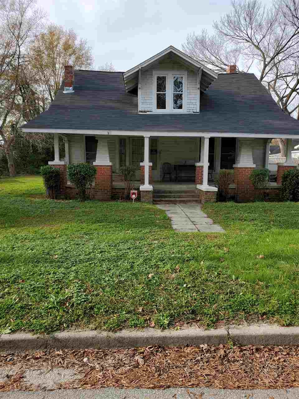 509 N Webb Street Property Photo 1