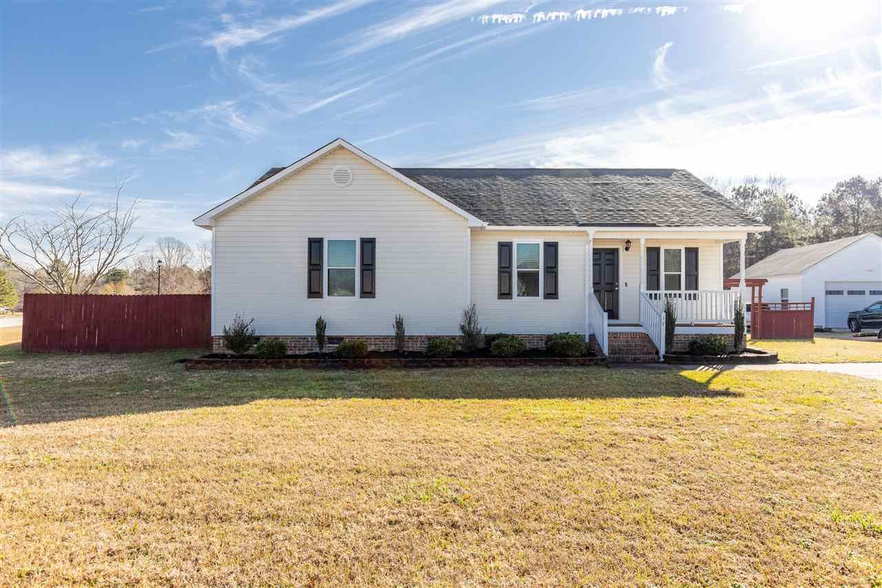 17 Pepperstone Court Property Photo 1