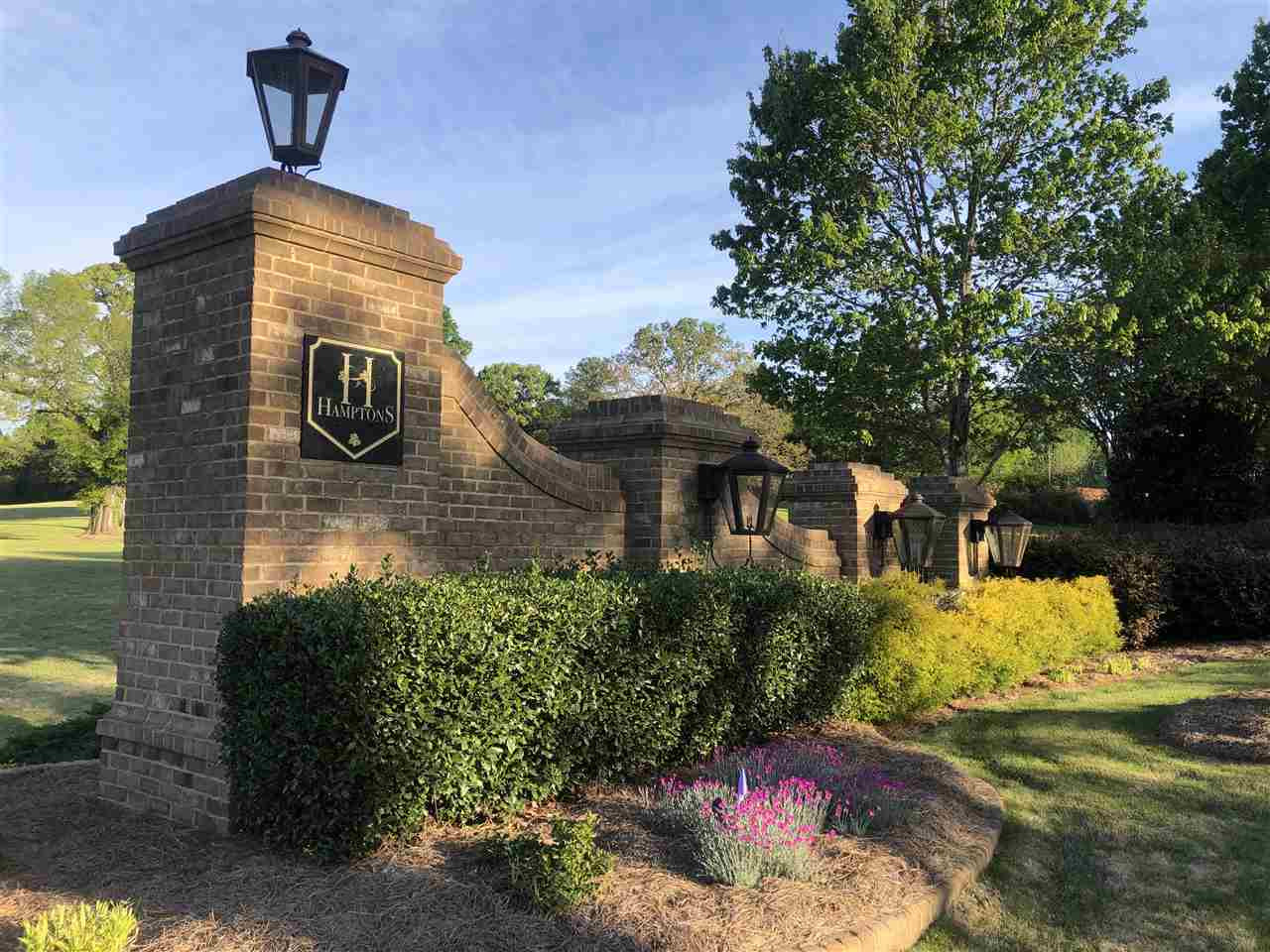 43 Laurel Knoll Drive Property Photo 3