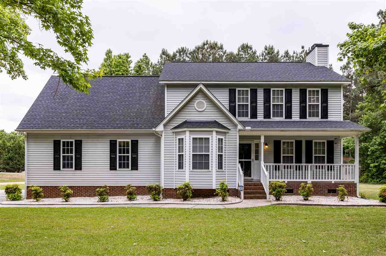 100 Heather Drive Property Photo 1
