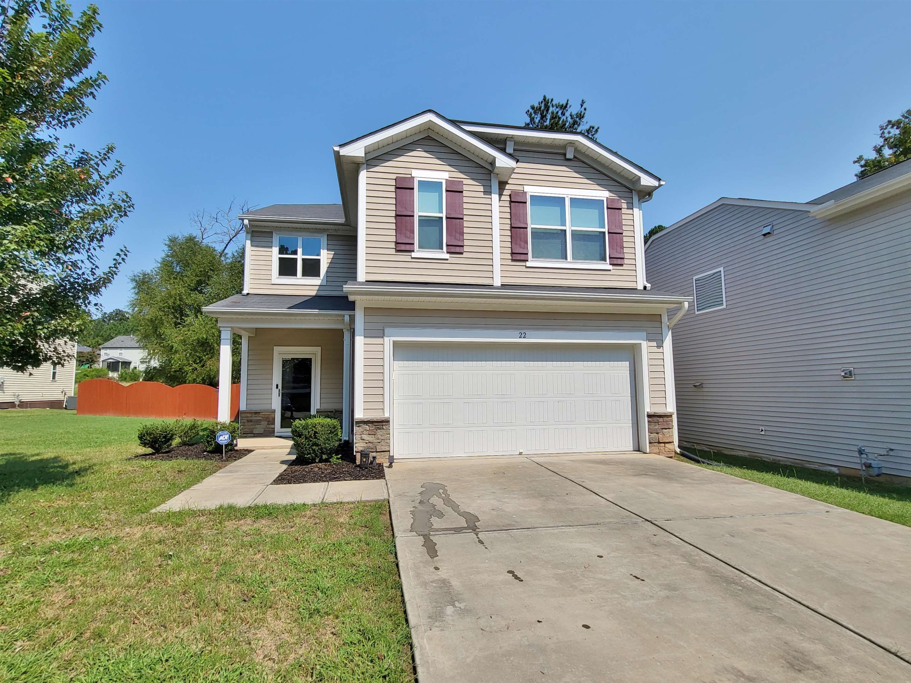 22 White Spruce Court Property Photo 1