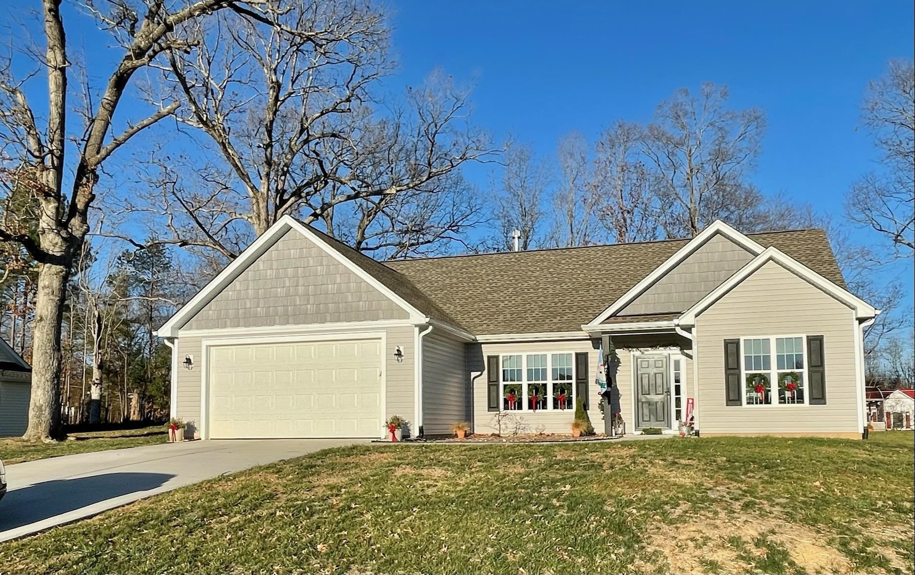 221 Keeneland Drive Property Photo 1