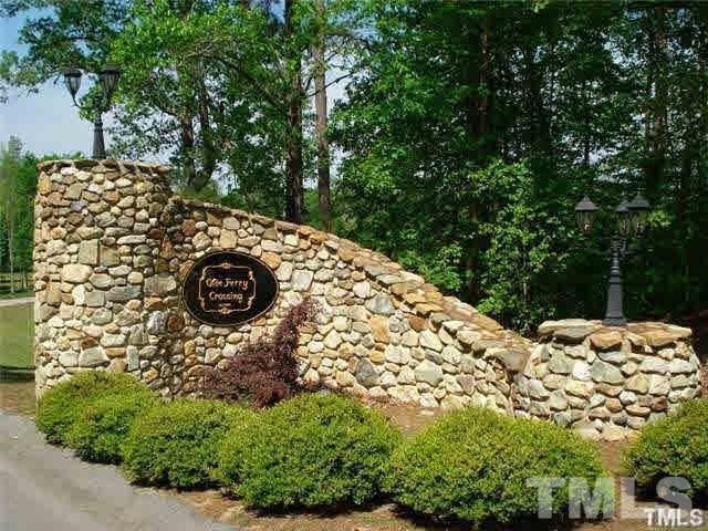 26 Riley Devereaux Court Property Photo 28