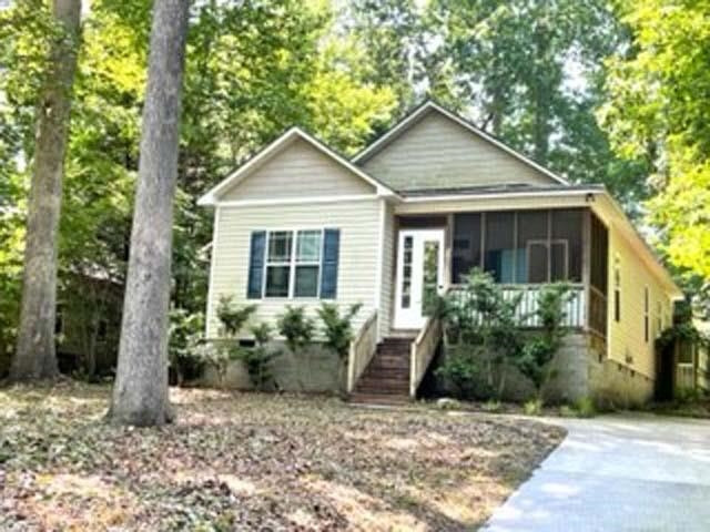 1617 Evergreen Avenue Property Photo 1