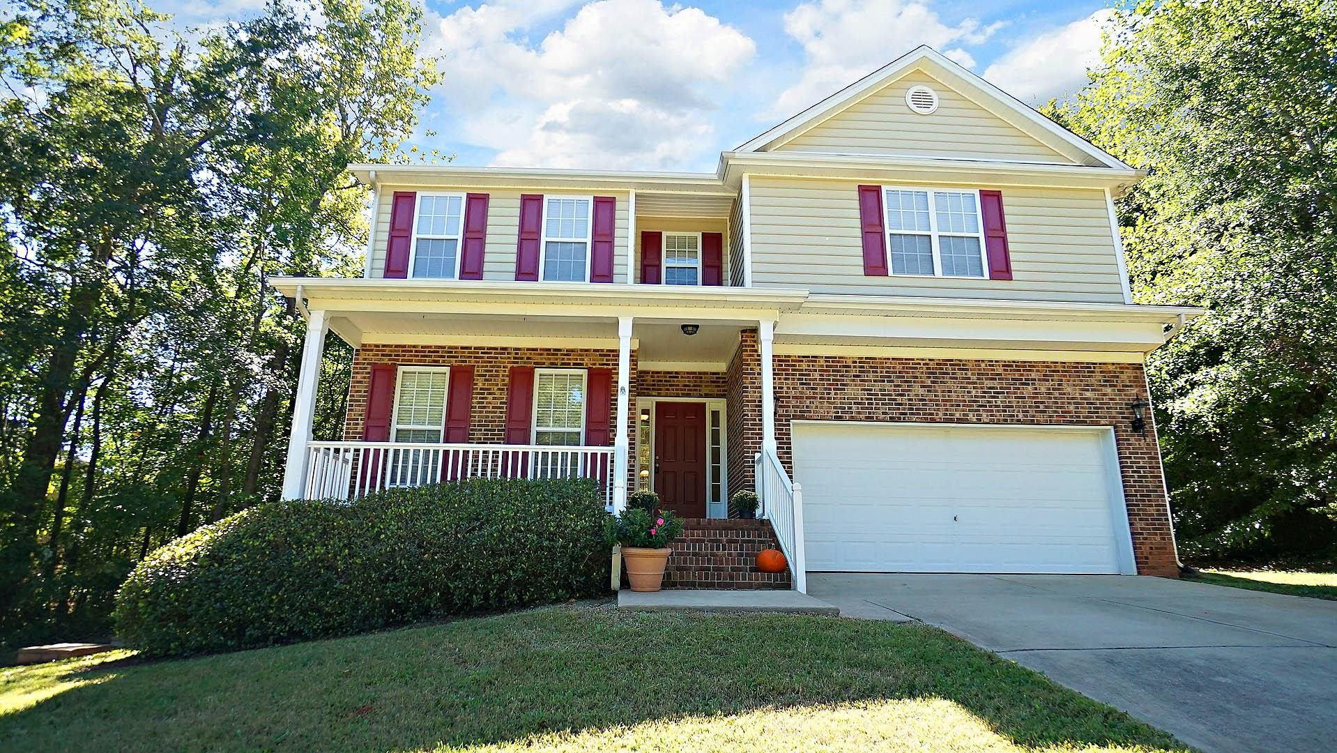 1228 Magnolia Hill Road Property Photo 1