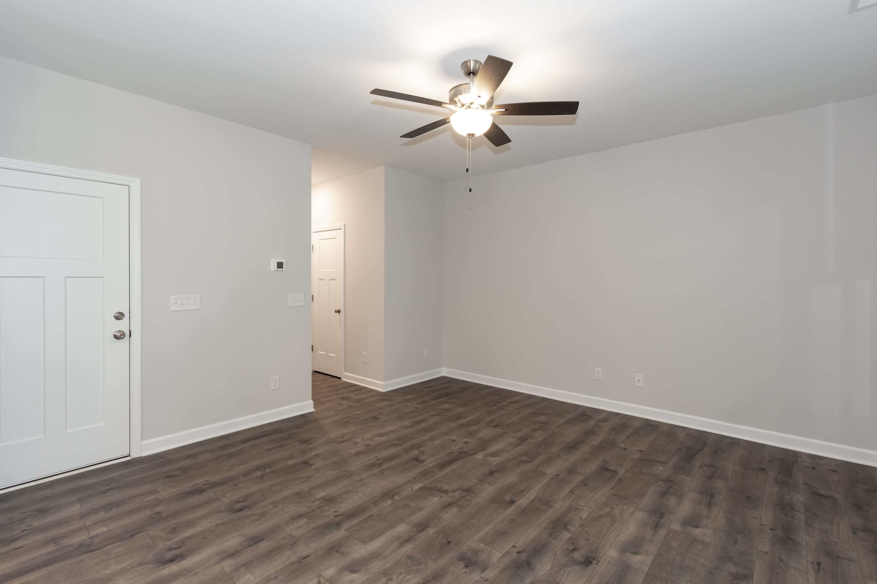 306 W Granville Street Property Photo 5