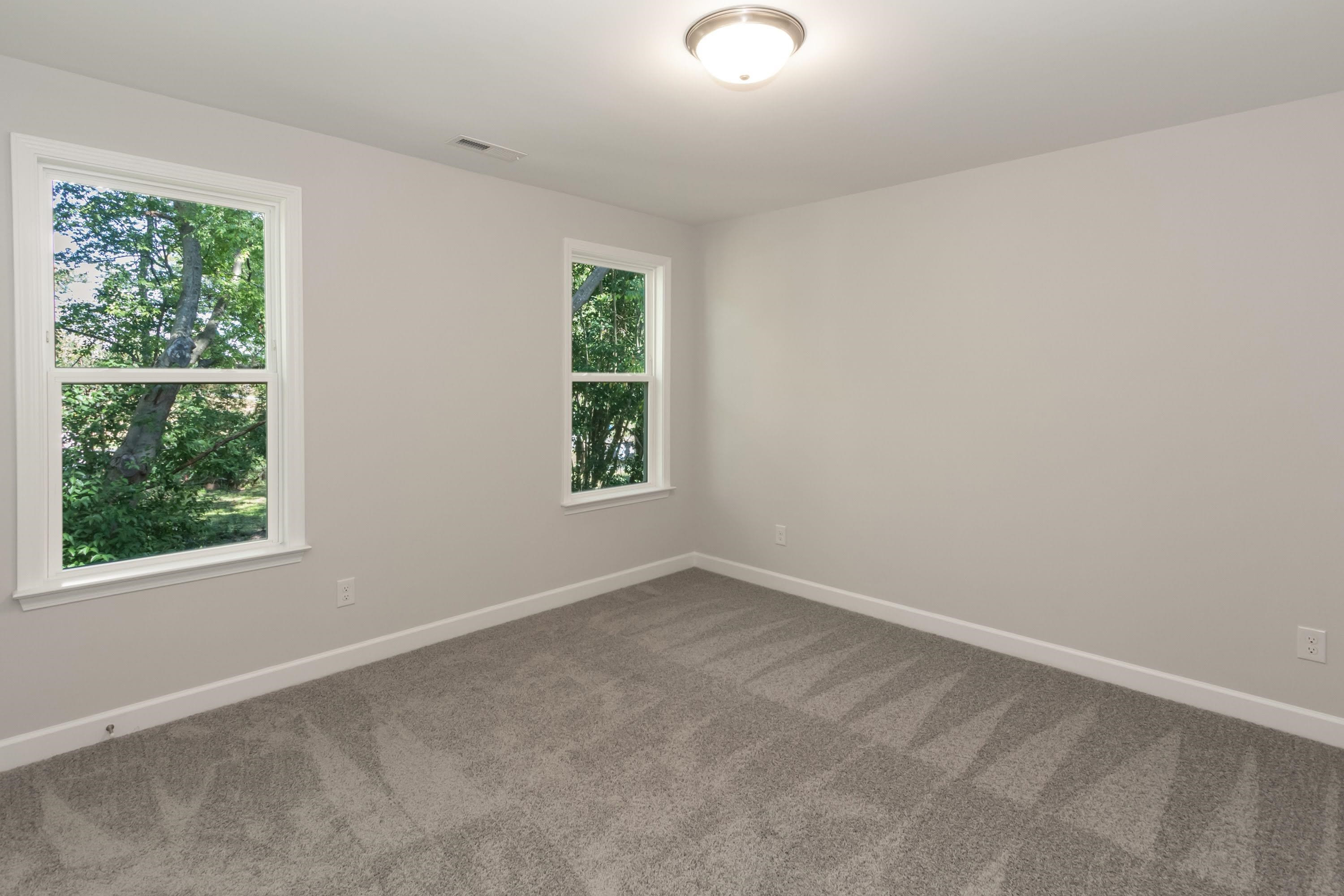306 W Granville Street Property Photo 21