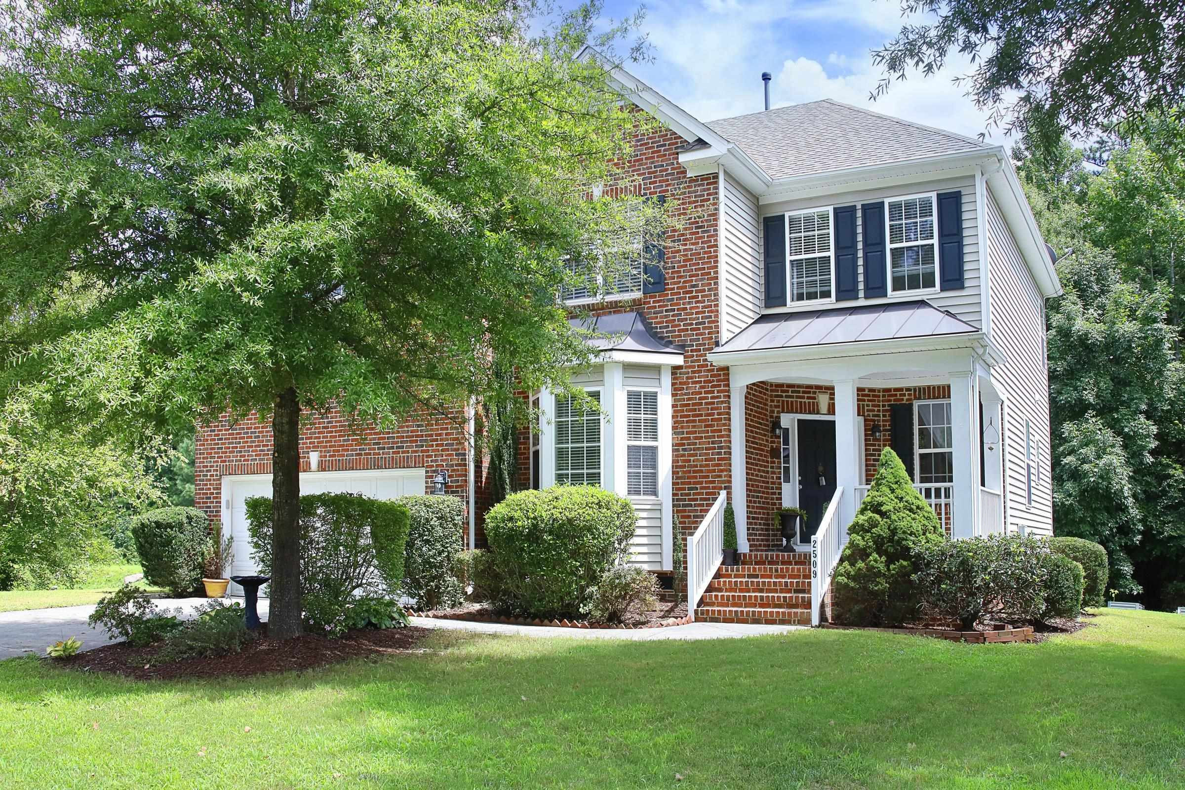 2509 Oleander Drive Property Photo 1