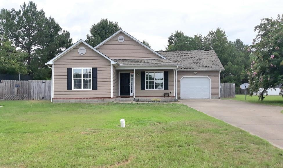 104 Ginger Circle Property Photo 1