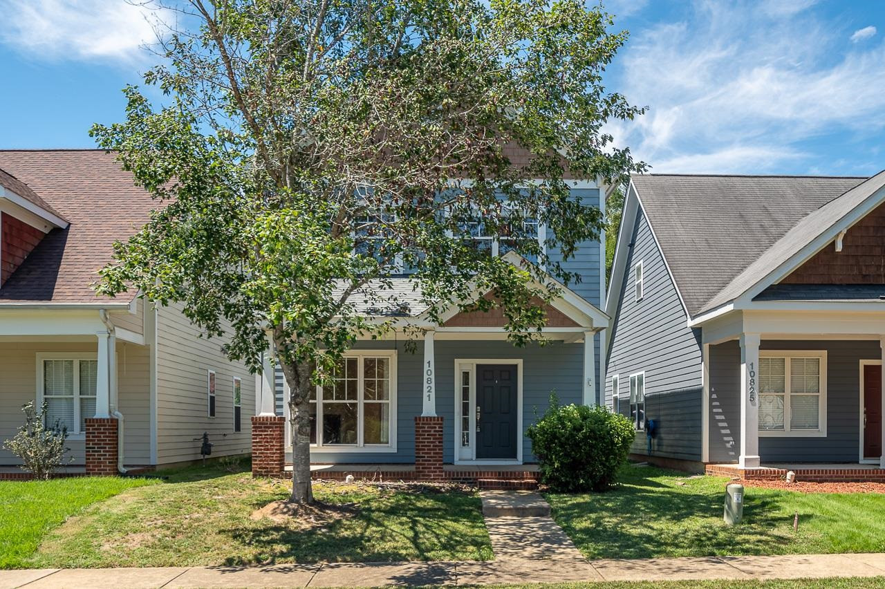 10821 Connally Lane Property Photo 1