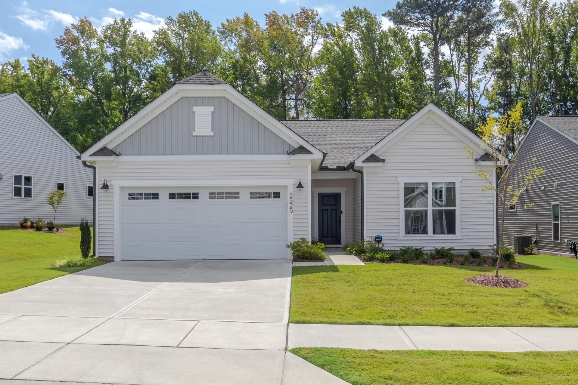 2525 Nassau Trace Property Photo 1