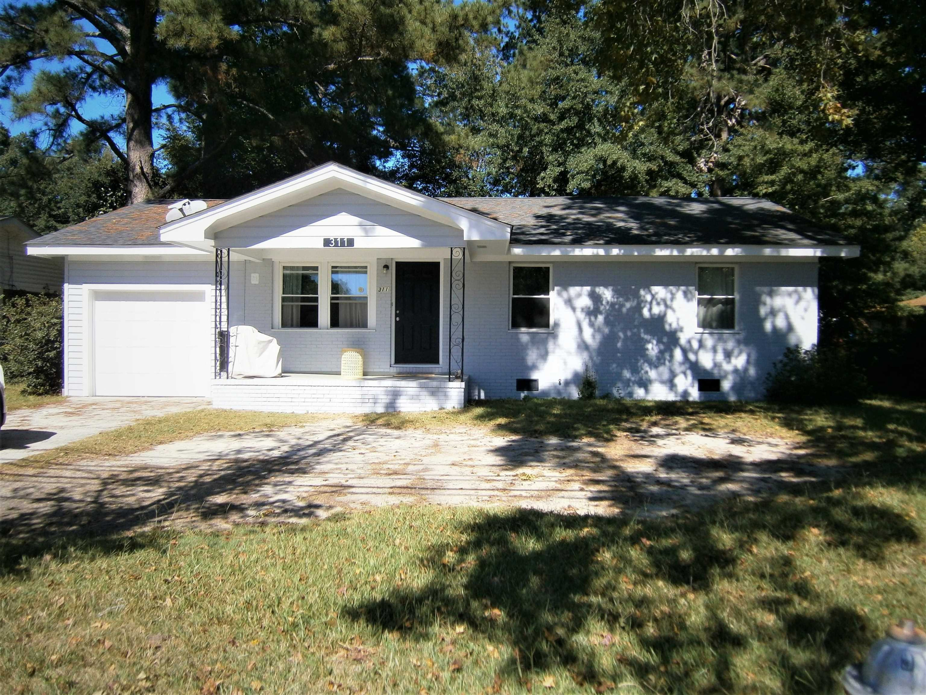 311 E Lizzie Street Property Photo 1
