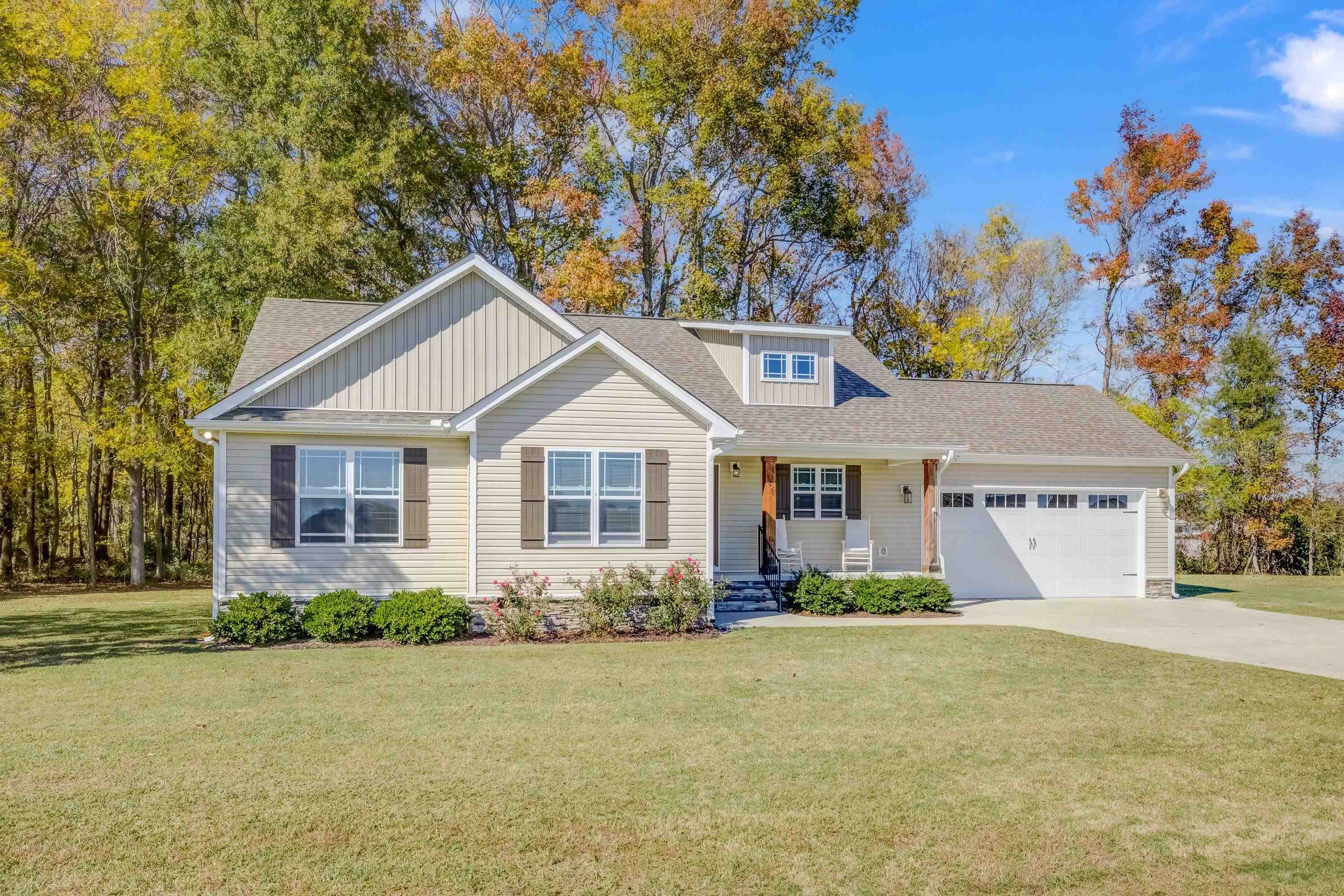 146 Showboat Drive Property Photo 1