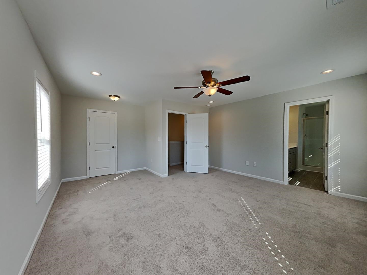 376 Olde Place Drive Property Photo 7