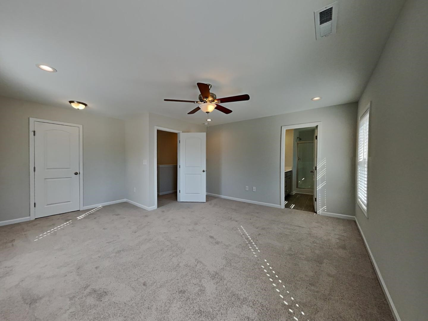 376 Olde Place Drive Property Photo 9