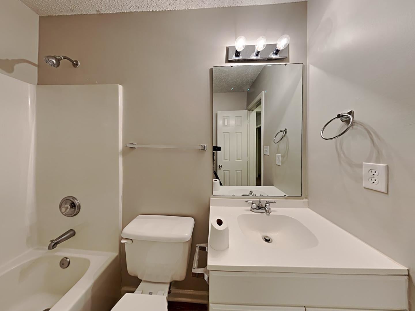 58 Monaghan Court Property Photo 7